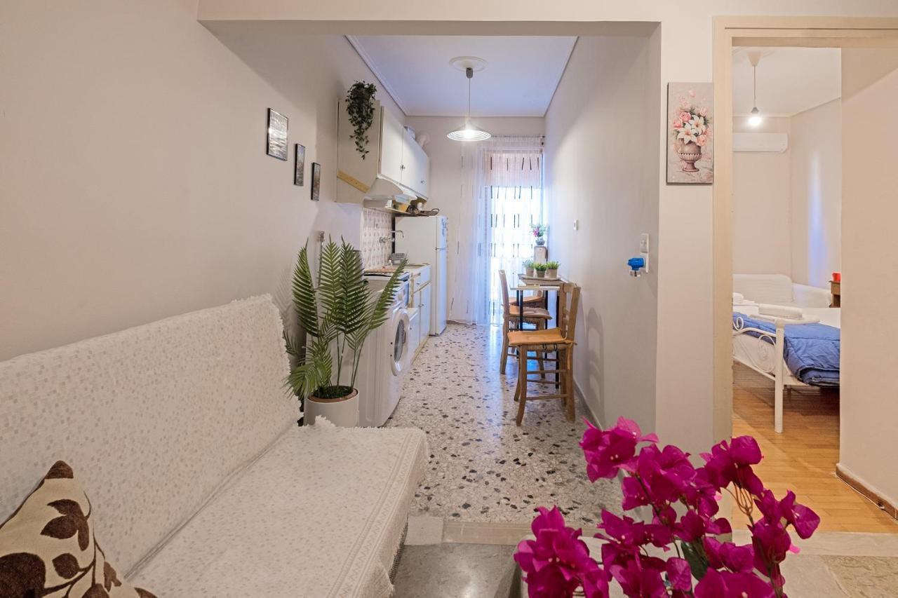 Serenity & Cozy Apartment Kalamata Exterior foto